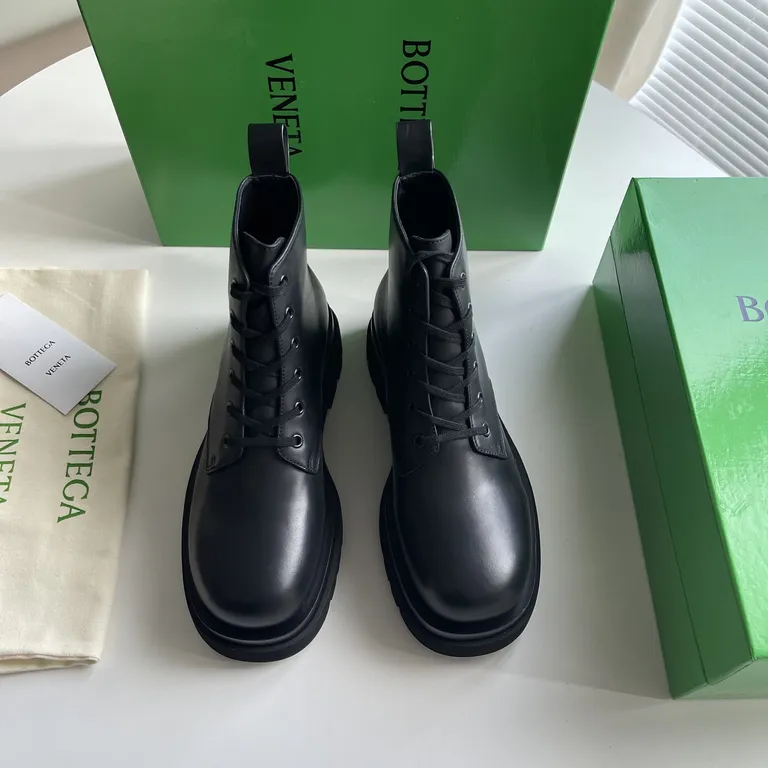 Bottega Veneta Shoe 